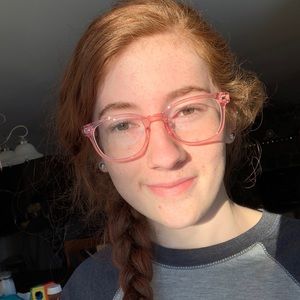 Meet your Posher, Elizabeth